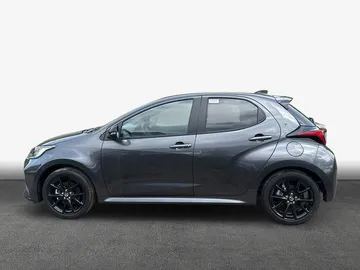Car image 5
