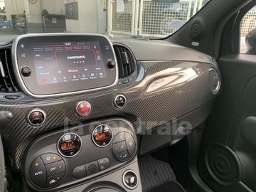 Car image 30