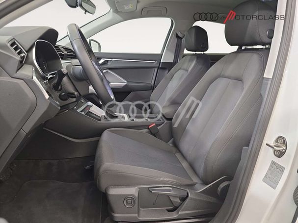 Audi Q3 45 TFSIe S tronic Sportback Business 180 kW image number 9