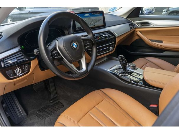 BMW 530 e 215 kW image number 5