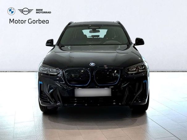 BMW iX3 M Sport 210 kW image number 2