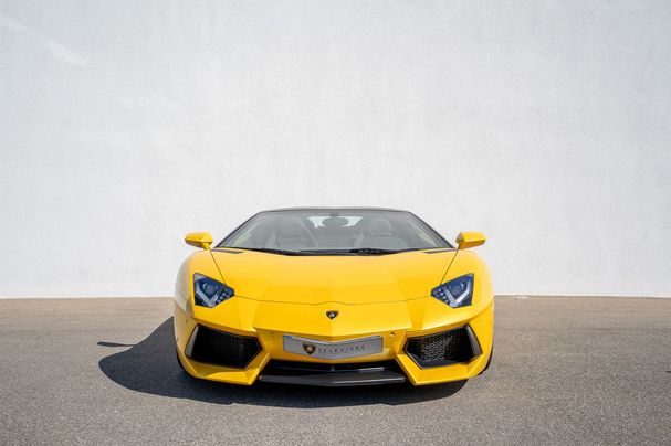 Lamborghini Aventador Roadster LP700 4 515 kW image number 4