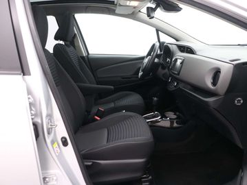 Car image 35