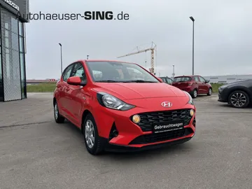 Car image 3