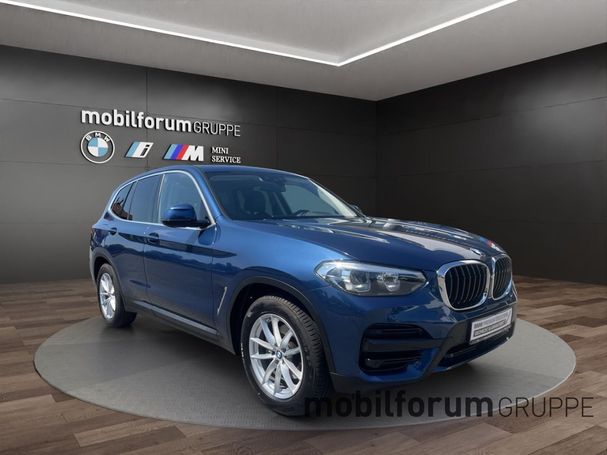 BMW X3 xDrive20d Advantage 140 kW image number 13