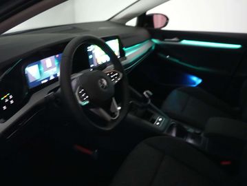 Car image 31