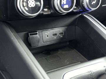 Car image 21