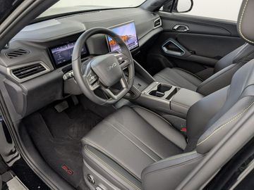 Car image 32