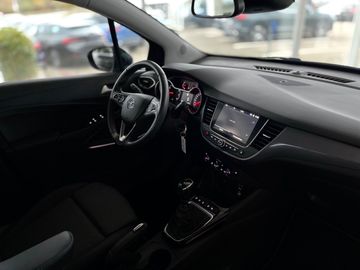 Car image 21