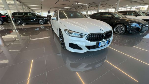 BMW 840i xDrive 245 kW image number 2