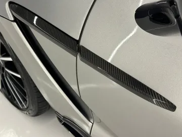 Car image 37