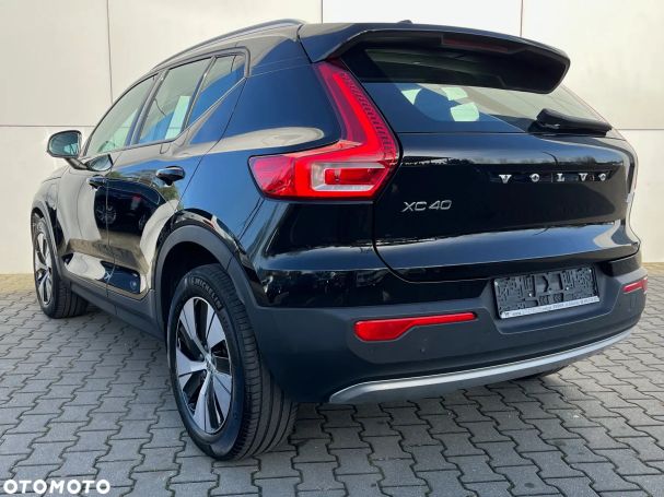 Volvo XC40 T5 Momentum 192 kW image number 10