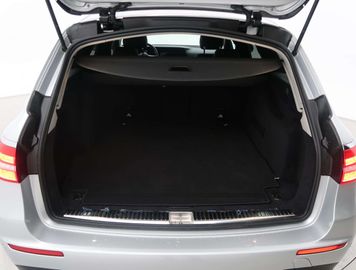 Car image 36