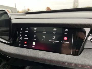 Car image 42