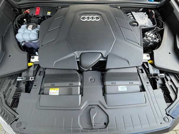 Audi Q8 55 TFSI quattro 250 kW image number 7