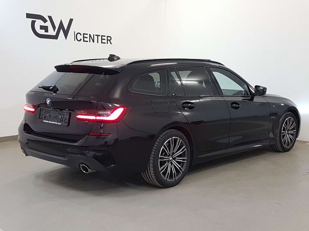 BMW 330d Touring xDrive M Sport 195 kW image number 13