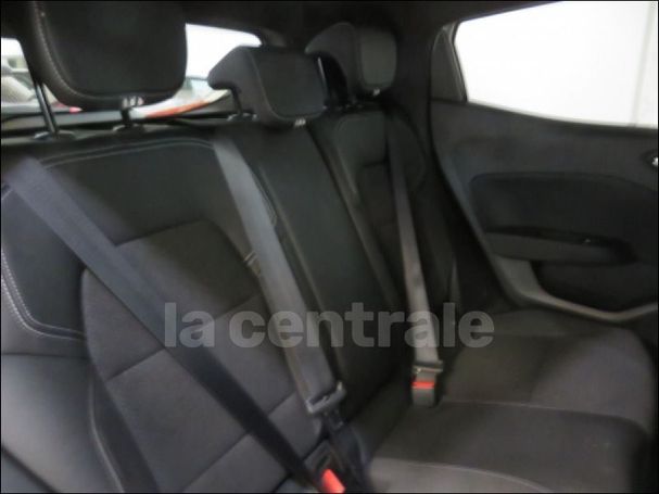 Renault Clio TCe 100 Intens 74 kW image number 3