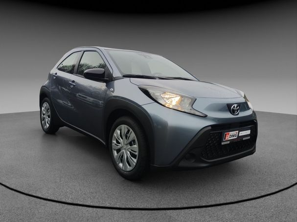 Toyota Aygo X 1.0 53 kW image number 2