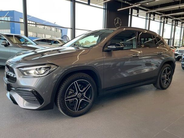 Mercedes-Benz GLA 250 165 kW image number 1