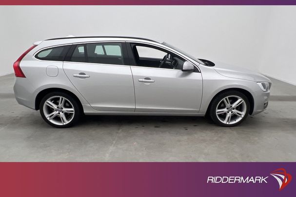 Volvo V60 D3 Momentum 110 kW image number 10