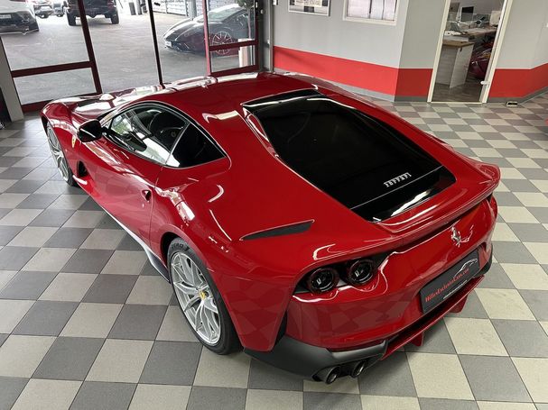 Ferrari 812 Superfast 585 kW image number 8