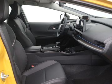 Car image 31