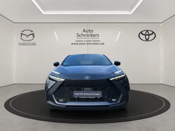 Car image 3
