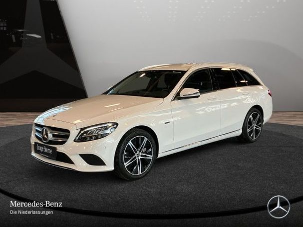 Mercedes-Benz C 300 e T Avantgarde 235 kW image number 1