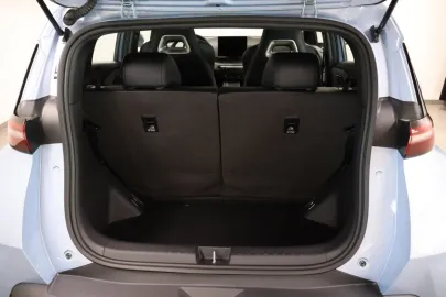 Car image 35