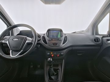 Car image 13