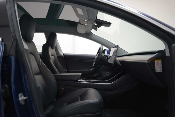 Tesla Model 3 Long Range AWD 258 kW image number 42