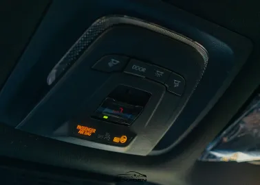 Car image 38