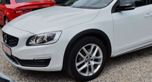 Volvo V60 Cross Country D3 Geartronic Pro 110 kW image number 7