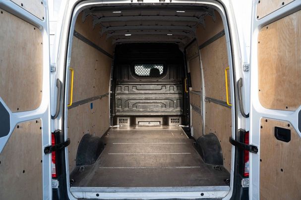 Volkswagen Crafter 35 TDI 103 kW image number 14