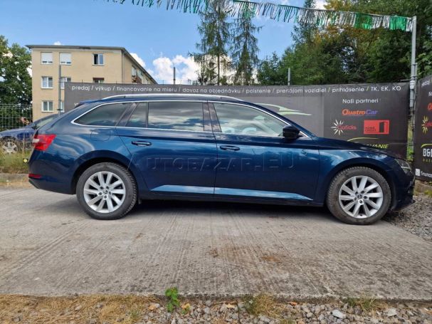 Skoda Superb Combi 2.0 TDI 4x4 DSG Ambition 140 kW image number 12