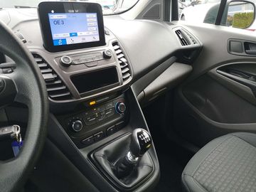 Car image 23