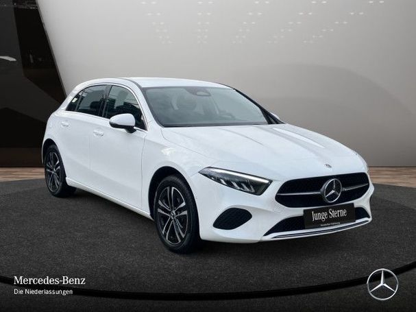 Mercedes-Benz A 250 e 160 kW image number 3