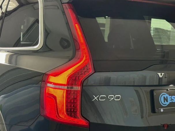 Volvo XC90 AWD 173 kW image number 23