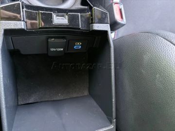 Car image 31