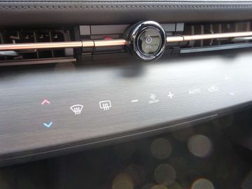 Car image 37