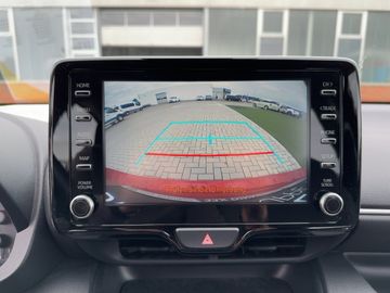 Car image 19