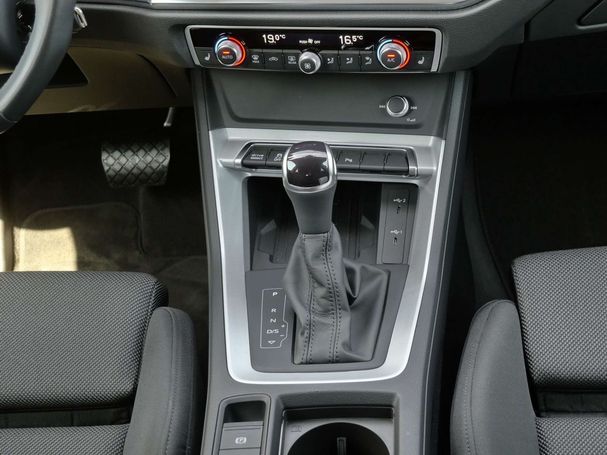 Audi Q3 35 TDI S-line 110 kW image number 9