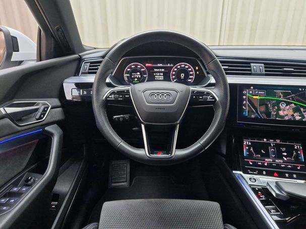 Audi e-tron 50 quattro S-line 230 kW image number 8