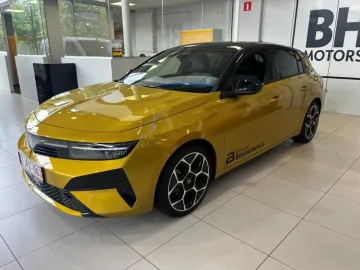 Car image 25