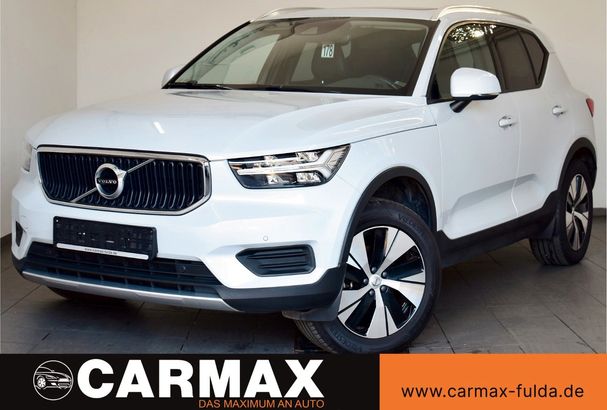 Volvo XC40 Momentum 120 kW image number 1