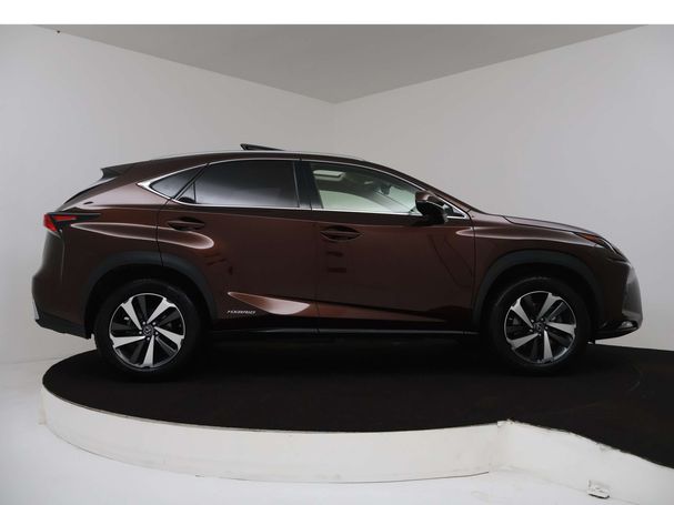 Lexus NX 300 h AWD 145 kW image number 15