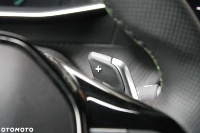 Car image 35