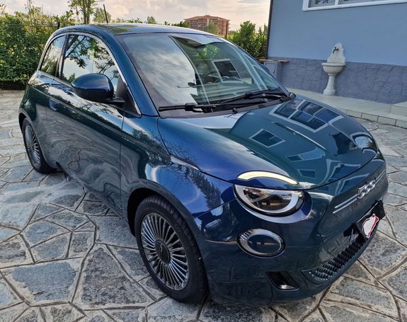 Fiat 500 e 42 kWh 87 kW image number 2