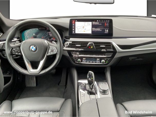 BMW 530d Touring xDrive 210 kW image number 14