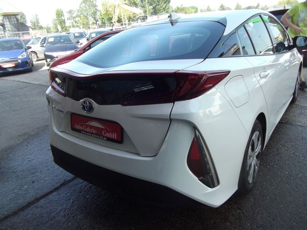 Toyota Prius 1.8 Plug-In Hybrid 90 kW image number 7